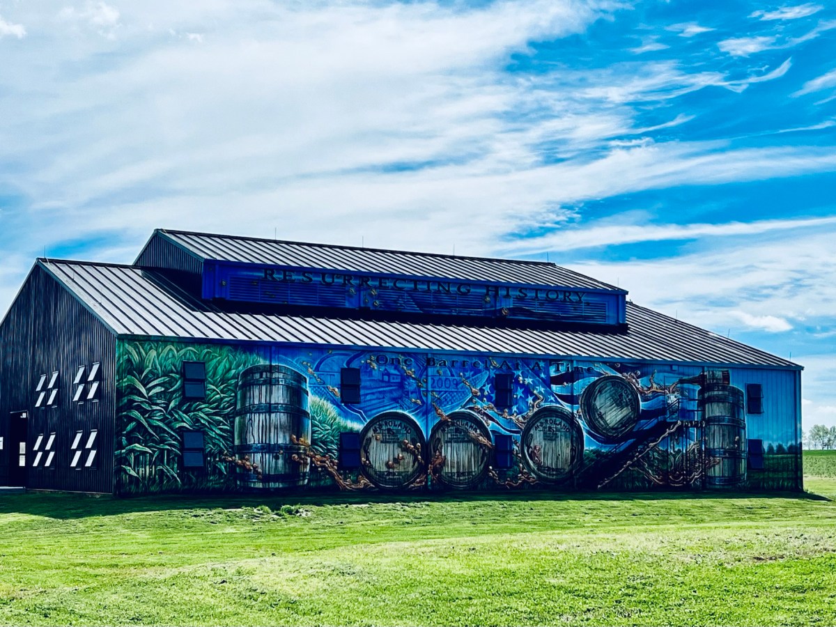 Pre-Solar Eclipse Trip to MB Roland, Casey Jones, and The&nbsp;Bard